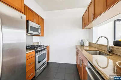 1 Spring Street 1004 #1004, New Brunswick, NJ 08901 - Photo 11