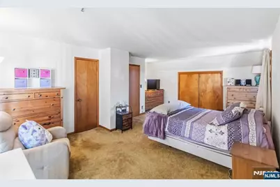 16 Seminole Avenue, Dumont, NJ 07628 - Photo 13