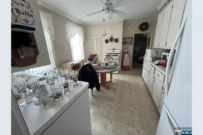 36 Lincoln Avenue, Little Falls Township, NJ 07424 - Photo 9