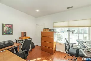 301 Kensington Ln 195, Livingston, NJ 07039 - Photo 15