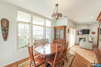 301 Kensington Lane 195 #195, Livingston, NJ 07039 - Photo 9