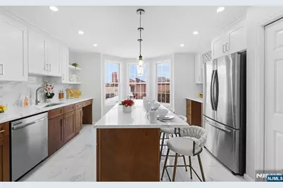 24 Van Pelt Place C #C, Little Falls Township, NJ 07424 - Photo 7