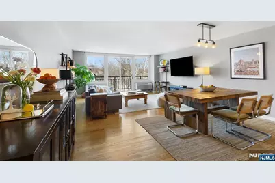 300 Main Street 413 #413, Little Falls Township, NJ 07424 - Photo 3