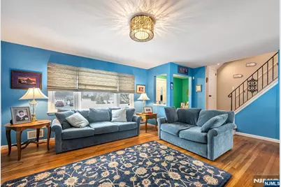 19 Colfax Drive, Pequannock Township, NJ 07440 - Photo 7