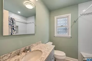 19 Colfax Dr, Pequannock Township, NJ 07440 - Photo 17