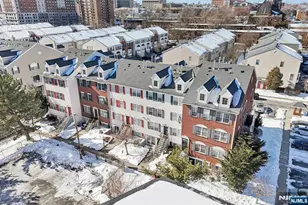 246 Matthews Drive, Newark, NJ 07103 - Photo 49