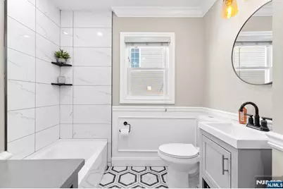 112 Garibaldi Avenue, Lodi, NJ 07644 - Photo 13