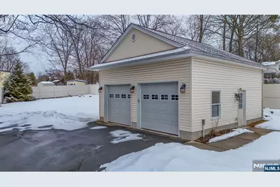 76 Carey Avenue, Butler, NJ 07405 - Photo 5