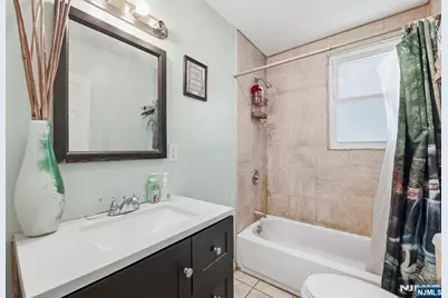 38 Mapes Avenue, Newark, NJ 07112 - Photo 15