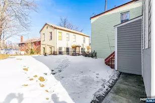 209 Taylor St, Orange, NJ 07050 - Photo 15