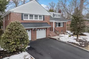 922 Wildwood Rd, Oradell, NJ 07649 - Photo 3