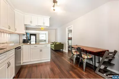 19 Pinecrest Terrace, Wayne, NJ 07470 - Photo 11