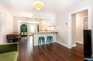 19 Pinecrest Terrace, Wayne, NJ 07470 - Photo 5