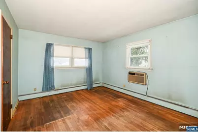 286 Ridgewood Boulevard, Washington Township, NJ 07676 - Photo 17