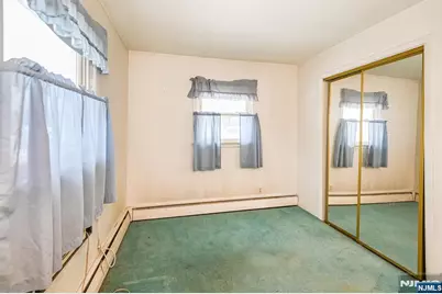 286 Ridgewood Boulevard, Washington Township, NJ 07676 - Photo 19