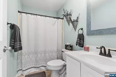 10 Thistle Avenue, Vernon, NJ 07418 - Photo 15