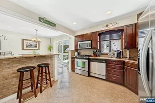 15 Pleasant St, Dumont, NJ 07628 - Photo 9