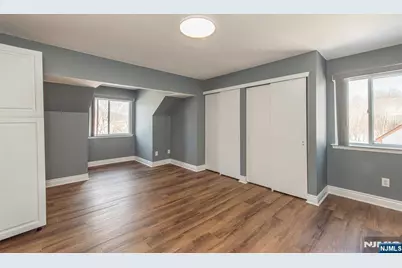 56 Woods Edge Drive, Roxbury Township, NJ 07876 - Photo 3