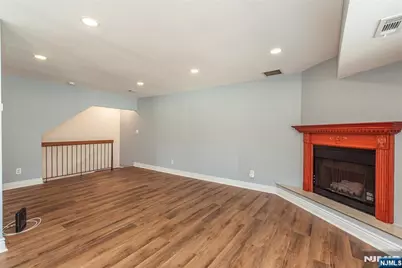 56 Woods Edge Drive, Roxbury Township, NJ 07876 - Photo 7
