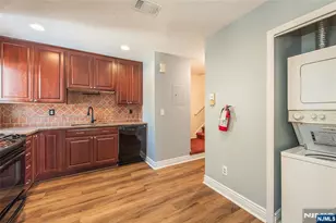 56 Woods Edge Dr, Roxbury Township, NJ 07876 - Photo 13