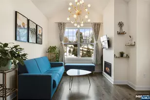 101 Autumn Ct, Little Falls Township, NJ 07424 - Photo 5