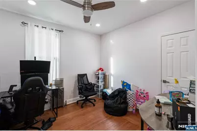 106 Speer Avenue, Clifton, NJ 07013 - Photo 23