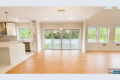 405 Valley Road, River Edge, NJ 07661 - Photo 7