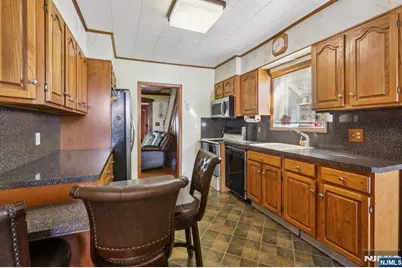 169 6th Street, Clifton, NJ 07011 - Photo 15