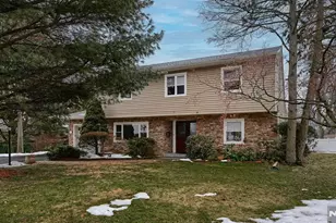 17 Clifford Dr, Wayne, NJ 07470 - Photo 3