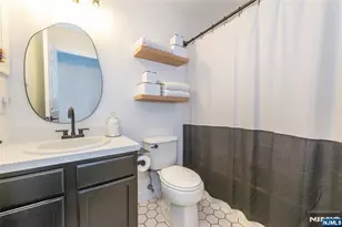 122 Riverwalk Way, Clifton, NJ 07014 - Photo 23