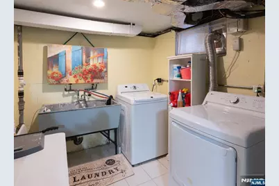 365 Rockledge Place, Teaneck Township, NJ 07666 - Photo 27