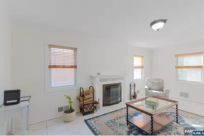 365 Rockledge Place, Teaneck Township, NJ 07666 - Photo 11