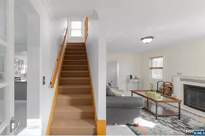 365 Rockledge Place, Teaneck Township, NJ 07666 - Photo 13