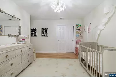 15 Kings Court, Woodcliff Lake, NJ 07677 - Photo 27