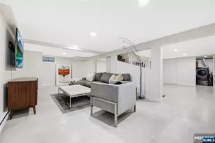 15 Kings Ct, Woodcliff Lake, NJ 07677 - Photo 29