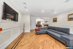 92 Washington Ave, Cliffside Park, NJ 07010 - Photo 3