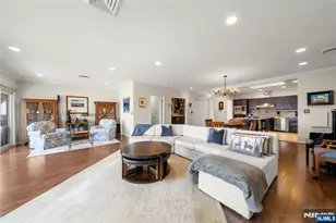 300 Gorge Road 57, Cliffside Park, NJ 07010 - Photo 15