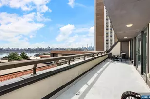 300 Gorge Road 57, Cliffside Park, NJ 07010 - Photo 7