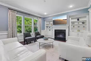 10 Winfield Dr 602, Woodcliff Lake, NJ 07677 - Photo 9