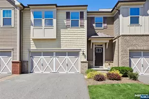 10 Winfield Dr 602, Woodcliff Lake, NJ 07677 - Photo 3