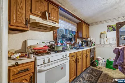 15 Hanover Road, West Milford, NJ 07421 - Photo 3