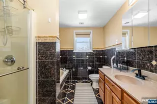 238 Park Ave, Teaneck Township, NJ 07666 - Photo 27