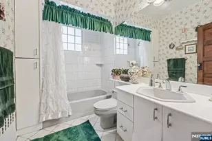 30 Lincoln Ave, Totowa, NJ 07512 - Photo 23