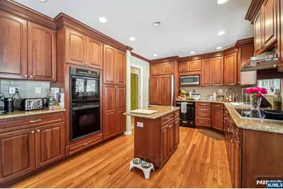 406 Indian Road, Wayne, NJ 07470 - Photo 15