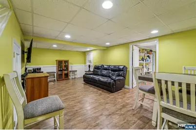 406 Indian Road, Wayne, NJ 07470 - Photo 29