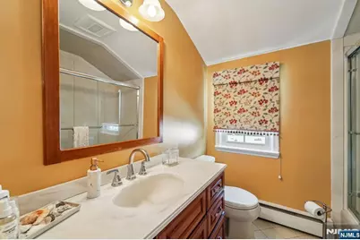 406 Indian Road, Wayne, NJ 07470 - Photo 27