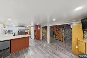 17 Franklin Pl, Kearny, NJ 07032 - Photo 35