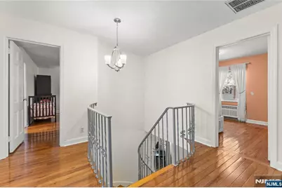 80 Glenwood Avenue, Elmwood Park, NJ 07407 - Photo 29