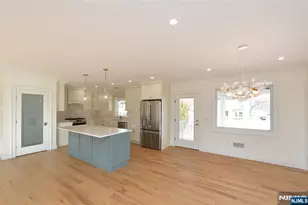 31 Albert Ave, Fair Lawn, NJ 07410 - Photo 3