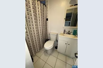 942 E 19th Street, Paterson, NJ 07501 - Photo 15